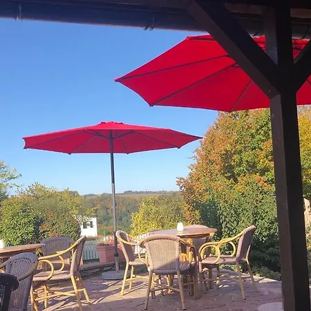 فندق Hotel Am Vulkanberg
