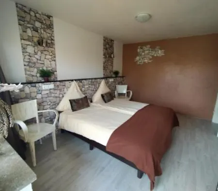 Hotel Am Vulkanberg *